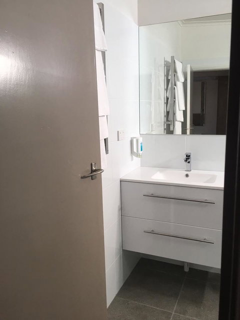 Argosy Motor Inn - Tourism Noosa 7