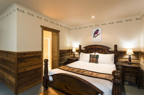 Cradle Forest Inn - Tourism Noosa 24