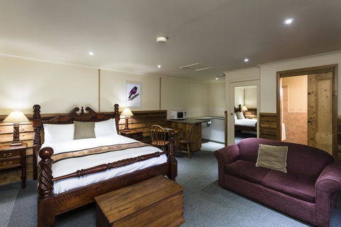 Cradle Forest Inn - Tourism Noosa 22