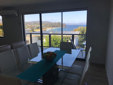 Self Contained Beach View Apartment - Tourism Noosa 2