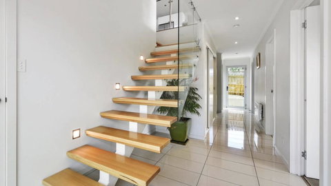 Seas The Day - Seaside Getaway - Tourism Noosa 2