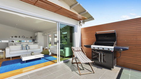 Seas The Day - Seaside Getaway - Tourism Noosa 6