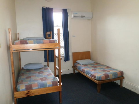 Launceston Backpackers - Tourism Noosa 20