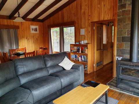 Cradle Alpine Retreat - Tourism Noosa 4