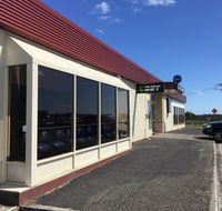 Regatta Point Tavern  Holiday Villas - Tourism Noosa