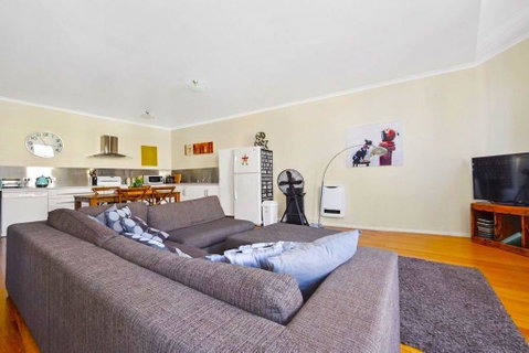 Launceston CBD Abode - Tourism Noosa 14