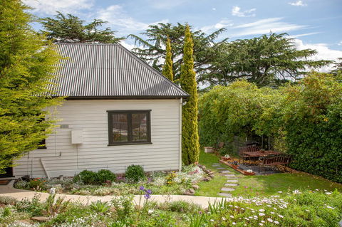 Gatehouse On Stoke - Tourism Noosa 5