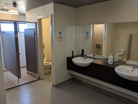 Swansea Backpacker Lodge - Tourism Noosa 33