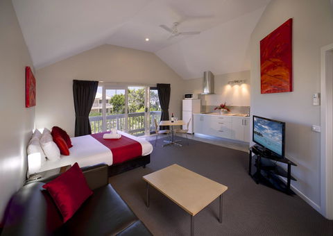 Boathouse Resort Studios And Suites - Tourism Noosa 10