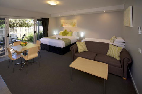 Boathouse Resort Studios And Suites - Tourism Noosa 11