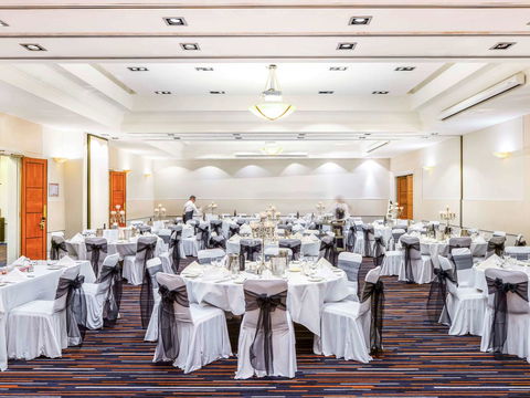 Novotel Melbourne Glen Waverley - Tourism Noosa 20