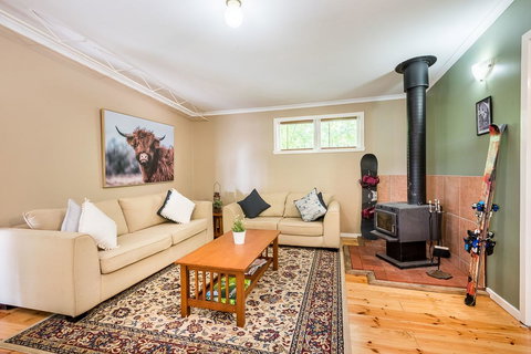 Avalon House - Tourism Noosa 29