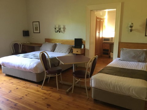 Campbell St Lodge - Tourism Noosa 7