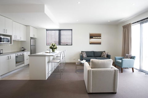 Quest Glen Waverley - Tourism Noosa 10