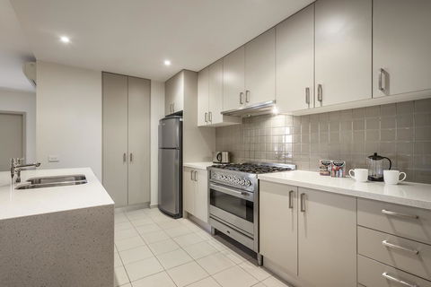 Quest Glen Waverley - Tourism Noosa 12