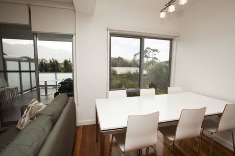 7 Falls Apartments - Tourism Noosa 10