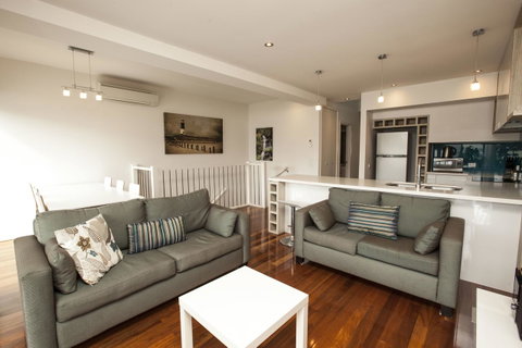 7 Falls Apartments - Tourism Noosa 11