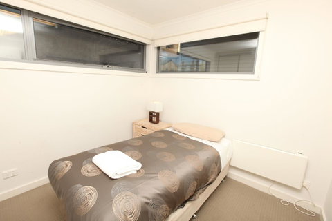 7 Falls Apartments - Tourism Noosa 30