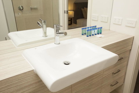 7 Falls Apartments - Tourism Noosa 16