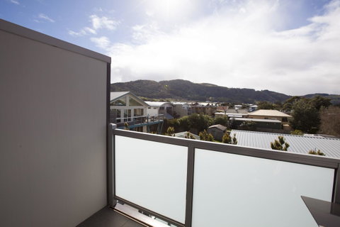 7 Falls Apartments - Tourism Noosa 2