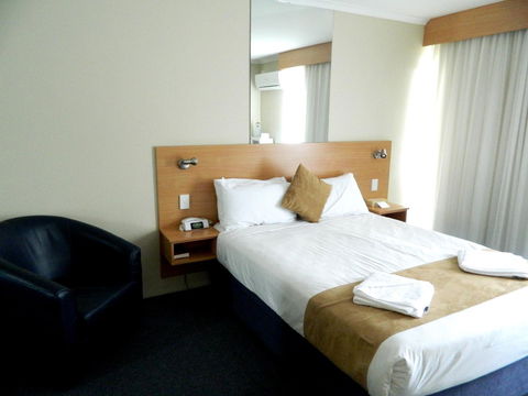 Ciloms Airport Lodge - Tourism Noosa 40