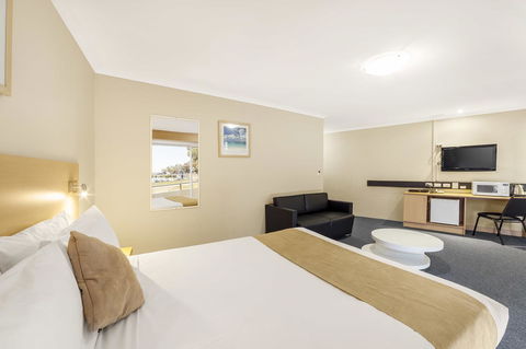Ciloms Airport Lodge - Tourism Noosa 42