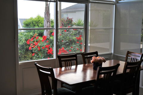 Oxford Rise Apartment - Tourism Noosa 2