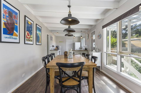 Blairgowrie Bella - Light Filled Home With Great Deck - Tourism Noosa 5