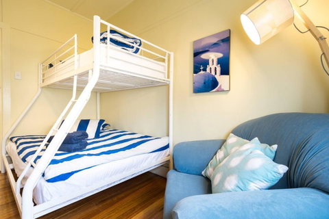 Nautique Beach House - Tourism Noosa 7