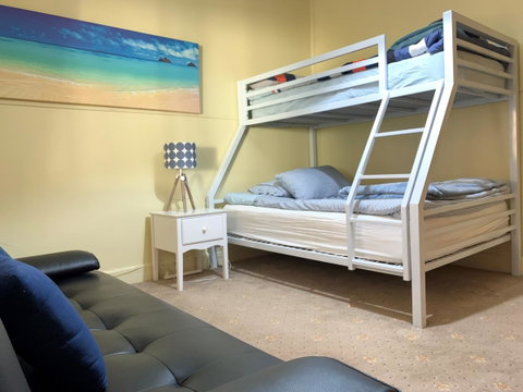 Nautique Beach House - Tourism Noosa 9