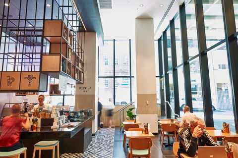 Novotel Melbourne Central - Tourism Noosa 8