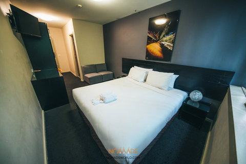 Nomads Melbourne Backpackers - Tourism Noosa 18