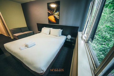 Nomads Melbourne Backpackers - Tourism Noosa 19