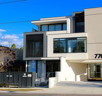 Whitehorse Apartments Hotel - Tourism Noosa