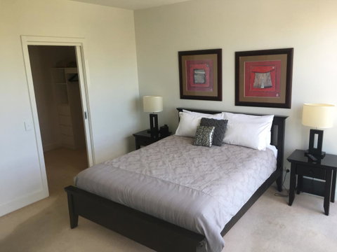 Geelong Waterfront Penthouse Apartment - Tourism Noosa 6