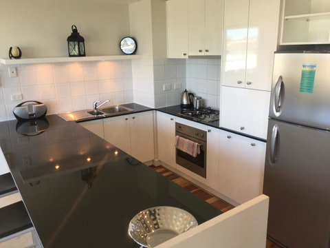 Geelong Waterfront Penthouse Apartment - Tourism Noosa 8