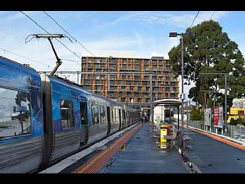 Lovely 5BR Full House In Glen Waverley, Walk To Train, Bus & Shops - Tourism Noosa 18