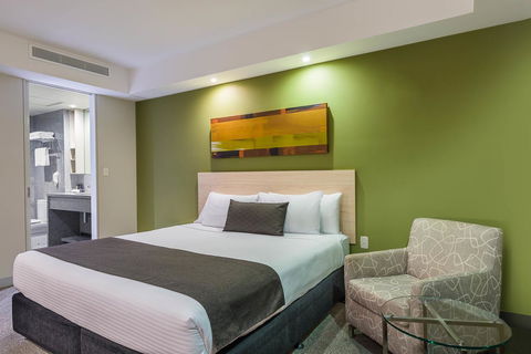 Mantra Melbourne Airport - Tourism Noosa 18
