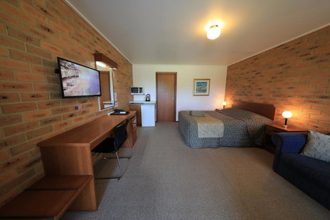 Quays Motel San Remo - Tourism Noosa 20