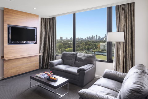 View Melbourne - Tourism Noosa 6