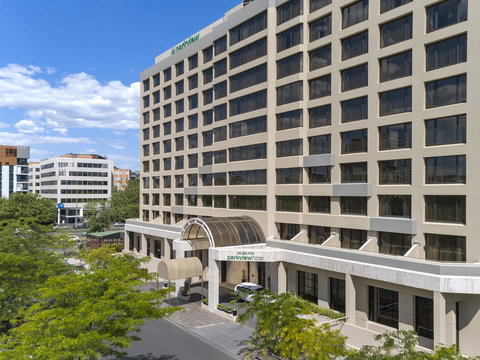 View Melbourne - Tourism Noosa 25