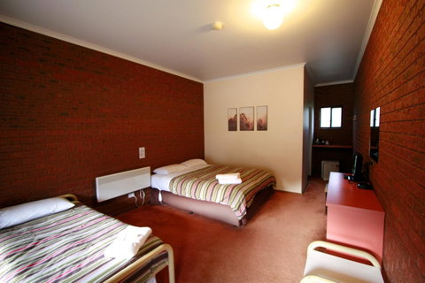 The Harrietville Snowline Hotel - Tourism Noosa 27