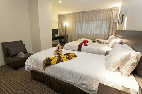 Causeway 353 Hotel - Tourism Noosa 37