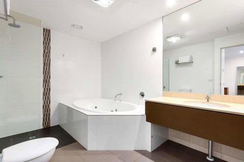 Quality Hotel Bayside Geelong - Tourism Noosa 21