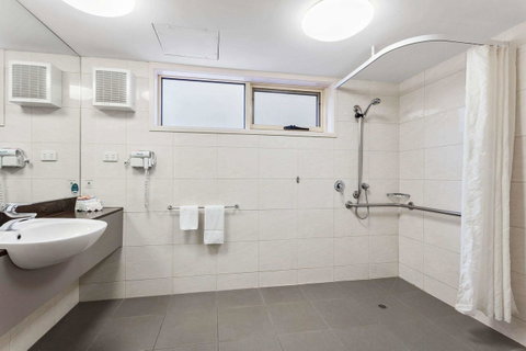 Quality Hotel Bayside Geelong - Tourism Noosa 13