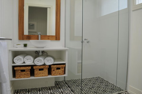 Anchor Geelong - Tourism Noosa 14