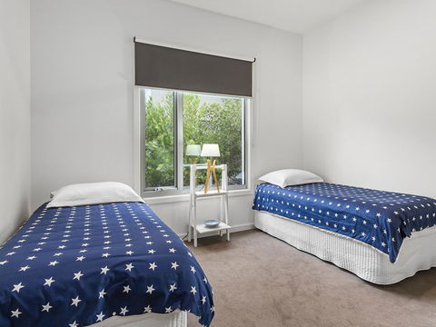 Aireys Ocean View - Tourism Noosa 12