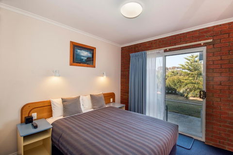 Torquay Tropicana Motel - Tourism Noosa 3