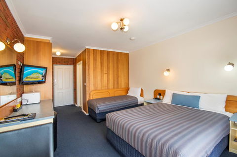 Torquay Tropicana Motel - Tourism Noosa 29