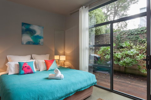 The Love Shack - Romantic Bungalow - Tourism Noosa 8